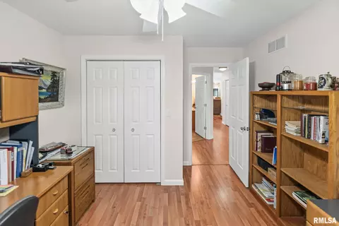 6458 Bailey Rd, Salem, IL 62881 photo 34