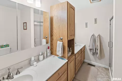 6458 Bailey Rd, Salem, IL 62881 photo 41