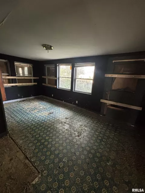 404 E 7th St, Metropolis, IL 62960 photo 5
