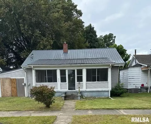 404 E 7th St, Metropolis, IL 62960