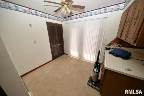 23 Greve St, Centralia, IL 62801 photo 18