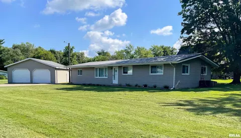14930 N 1600th St, Teutopolis, IL 62467