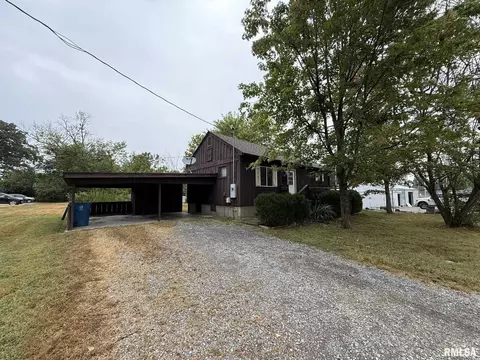 504 E Illinois St, Marion, IL 62959