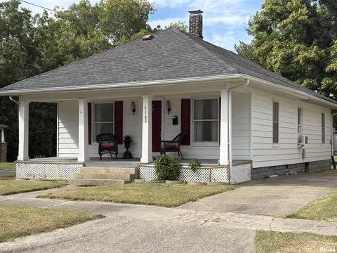 2142 Herbert St, Murphysboro, IL 62966