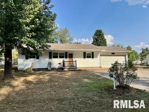 107 Scott St, Marion, IL 62959