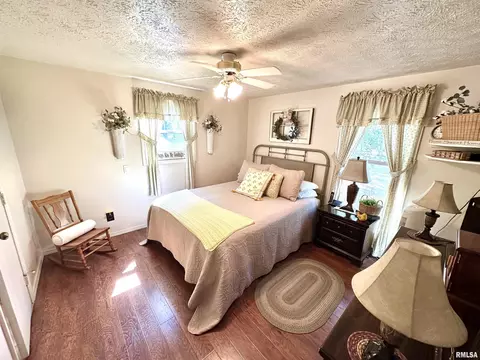 2345 Copple Rd, Centralia, IL 62801 photo 7