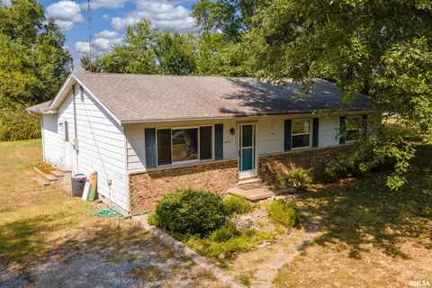 14141 Jeffery Mine Rd, Johnston City, IL 62951