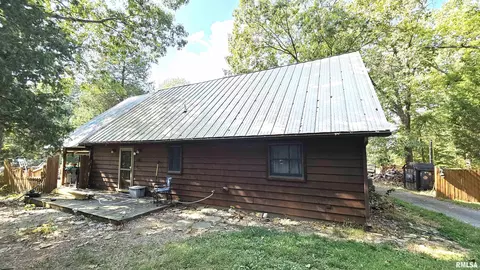 767 Il Route 1 N Hwy, Elizabethtown, IL 62931