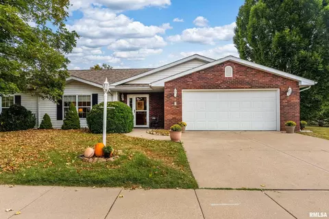 501 Lexington Ct, Carbondale, IL 62901