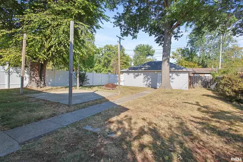520 N 9th St, Herrin, IL 62948 photo 18