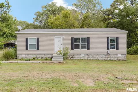 344 N Seba St, Hurst, IL 62949