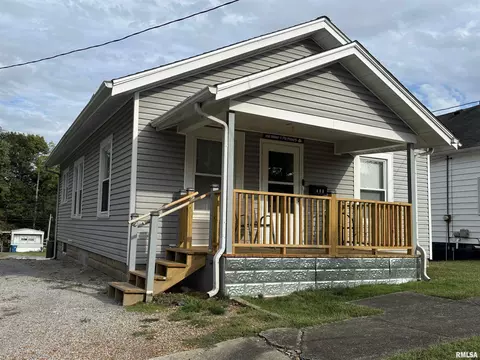 408 N 6th St, Mount Vernon, IL 62864