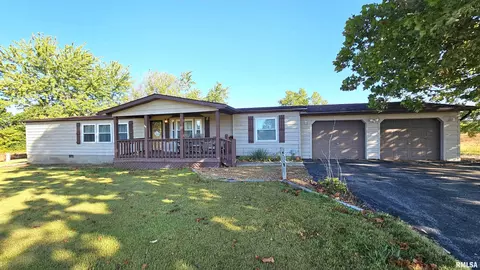 14228 Lake Of Egypt Rd, Marion, IL 62959