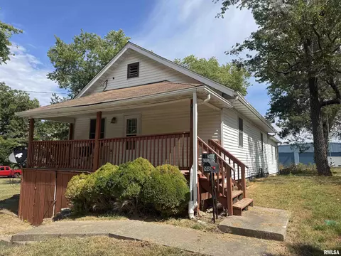 108 East Ave, Anna, IL 62906