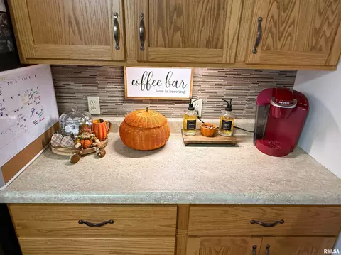 Kitchen - 612 E 12th St, Flora, IL 62839 photo 3 of 8