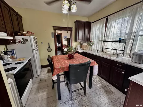 716 Cedar St, Centralia, IL 62801 photo 29