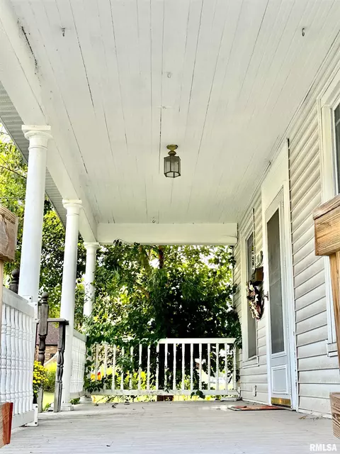 716 Cedar St, Centralia, IL 62801 photo 17