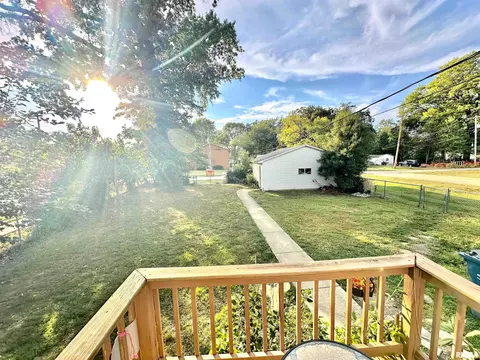 716 Cedar St, Centralia, IL 62801 photo 5