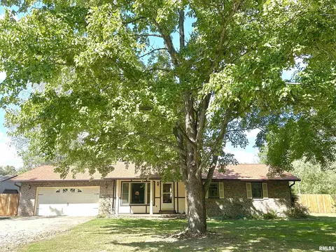 1629 Green St, Centralia, IL 62801