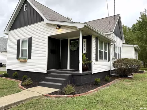 1104 W Chestnut St, Marion, IL 62959 photo 4