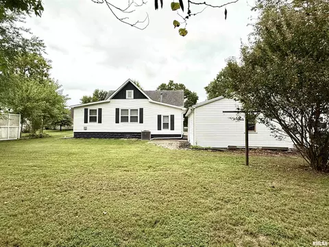 1104 W Chestnut St, Marion, IL 62959 photo 24