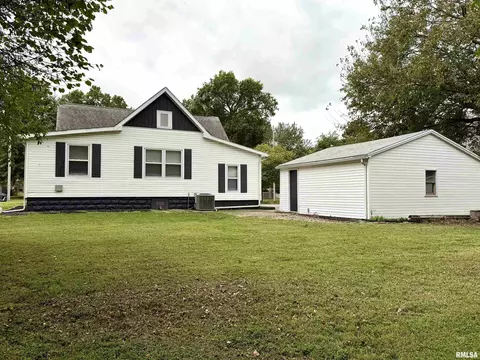 1104 W Chestnut St, Marion, IL 62959 photo 23