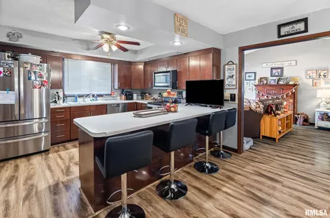 628 Tracy Ter, Centralia, IL 62801 photo 17