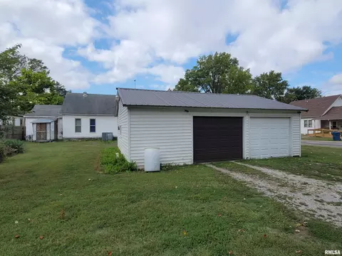 1101 S Cherry St, Centralia, IL 62801 photo 27