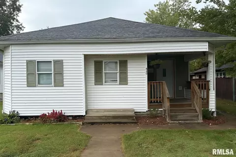 605 S 23rd St, Herrin, IL 62948
