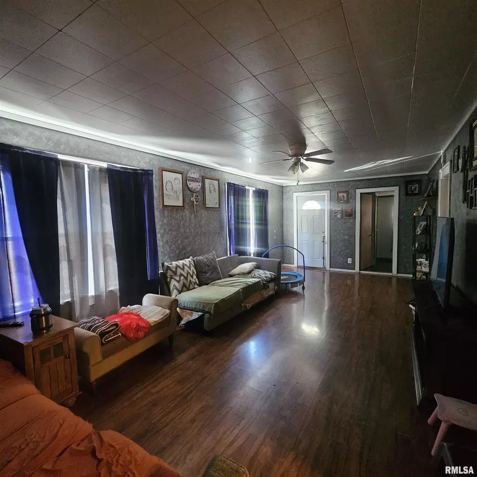 Other - 1406 S 12th St, Mount Vernon, IL 62864 photo 5 of 9