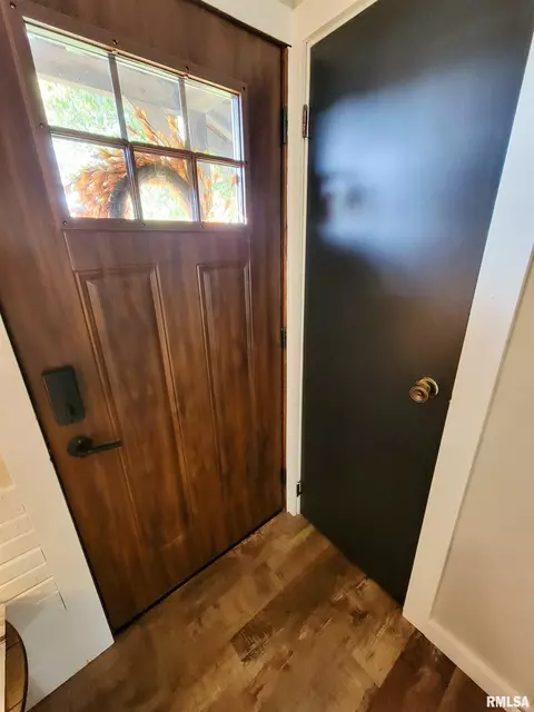 616 Seminary St, Flora, IL 62839 photo 55