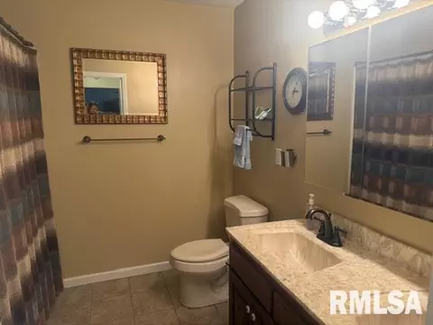 601 N 33rd St, Herrin, IL 62948 photo 25