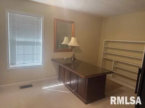 601 N 33rd St, Herrin, IL 62948 photo 21