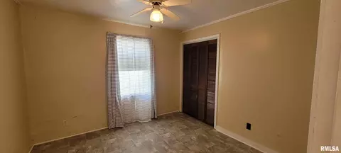 124 E Last St, Mount Vernon, IL 62864 photo 7