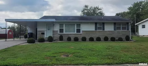 3221 Peach St, Mount Vernon, IL 62864