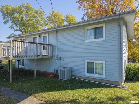 608 Copp Ave, Mount Carmel, IL 62863 photo 17
