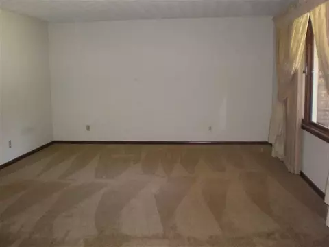 524 E Pine St, Metamora, IL 61548 photo 4