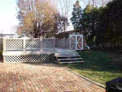 524 E Pine St, Metamora, IL 61548 photo 2