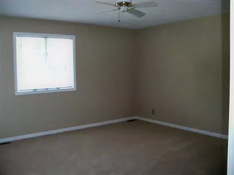 35 Cherry Ln, Morton, IL 61550 photo 10