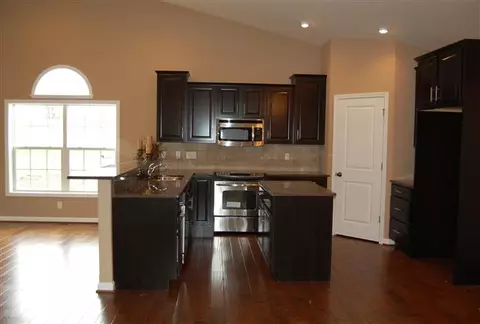 129 Hillside Ct, Dunlap, IL 61525 photo 5