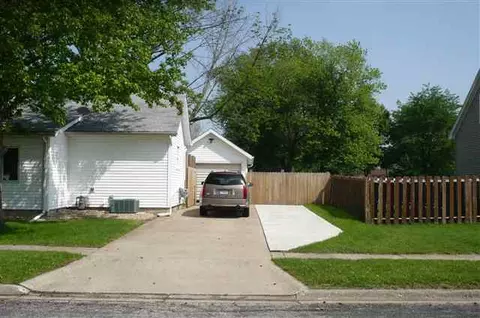 500 E Adams, Morton, IL 61550 photo 15