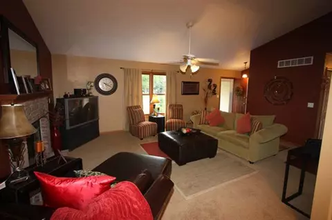 9631 W Lake Camelot, Mapleton, IL 61547 photo 3