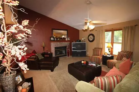 9631 W Lake Camelot, Mapleton, IL 61547 photo 2