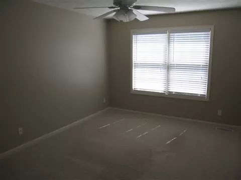 10919 N Parkview Pointe, Dunlap, IL 61525 photo 11