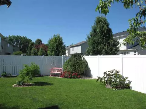 10919 N Parkview Pointe, Dunlap, IL 61525 photo 14