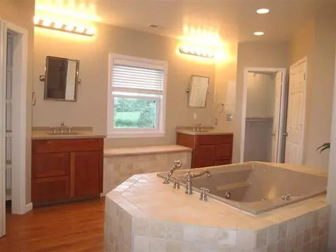 4605 W Parks School Rd, Dunlap, IL 61525 photo 8
