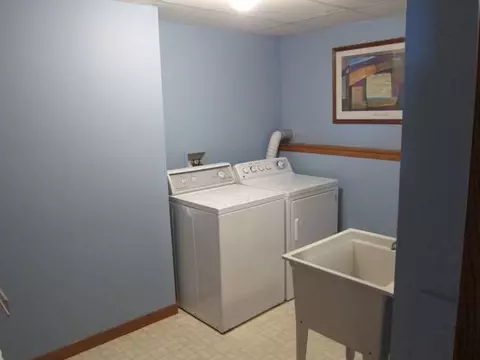 2106 Mitchell, Eureka, IL 61530 photo 10