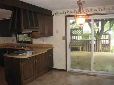 110 Highview Dr, Eureka, IL 61530 photo 11