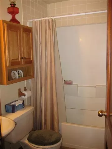 1014 Timberlane, Eureka, IL 61530 photo 7