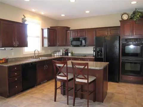 2113 W Liams Way, Dunlap, IL 61525 photo 5